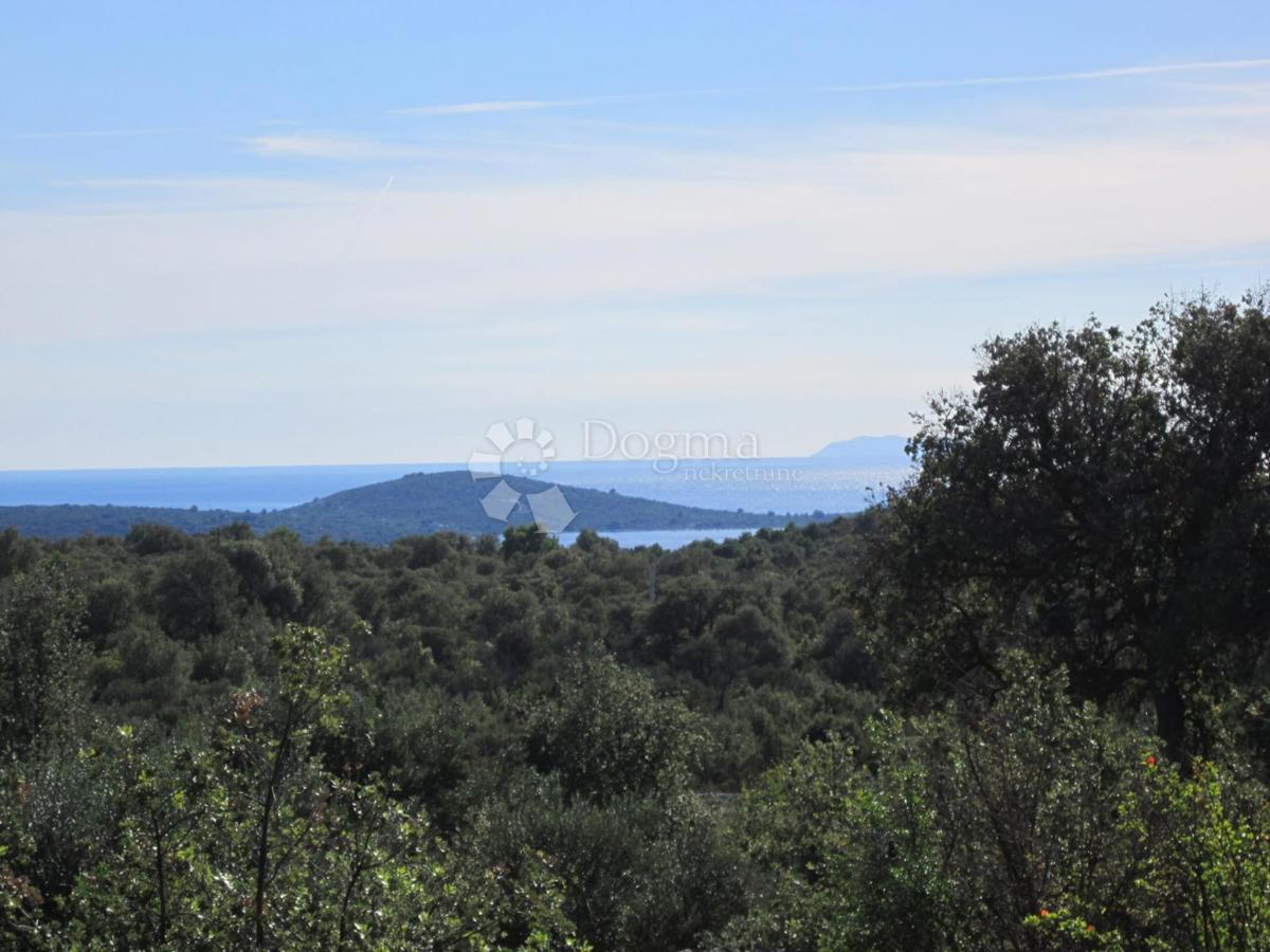 Terreno edificabile Vinišće, Marina, 194m2