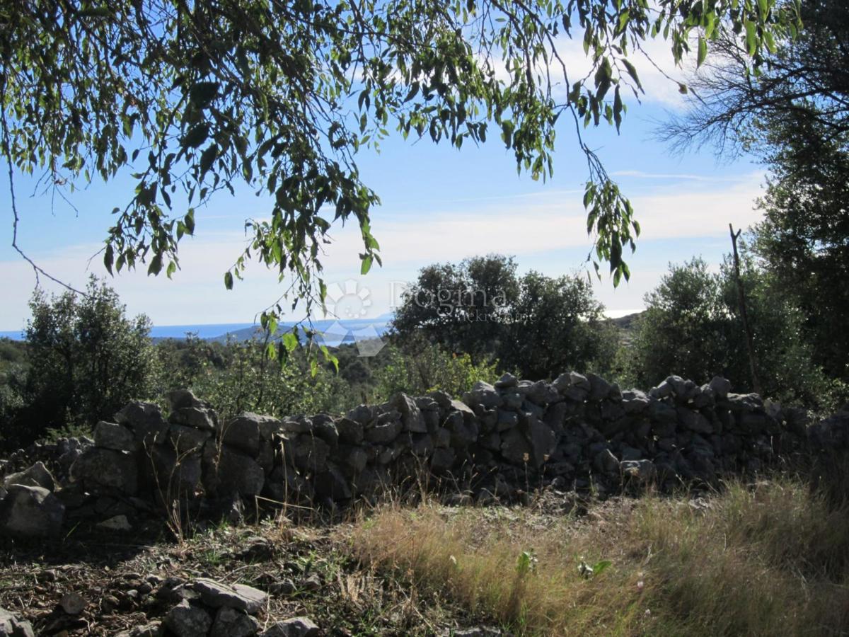 Terreno edificabile Vinišće, Marina, 194m2