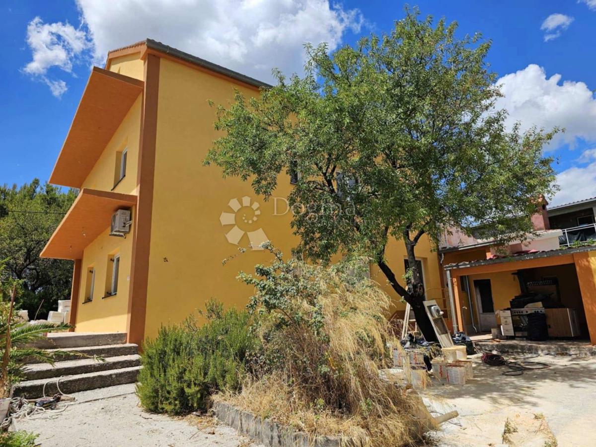 Casa Kaštel Novi, Kaštela, 305m2