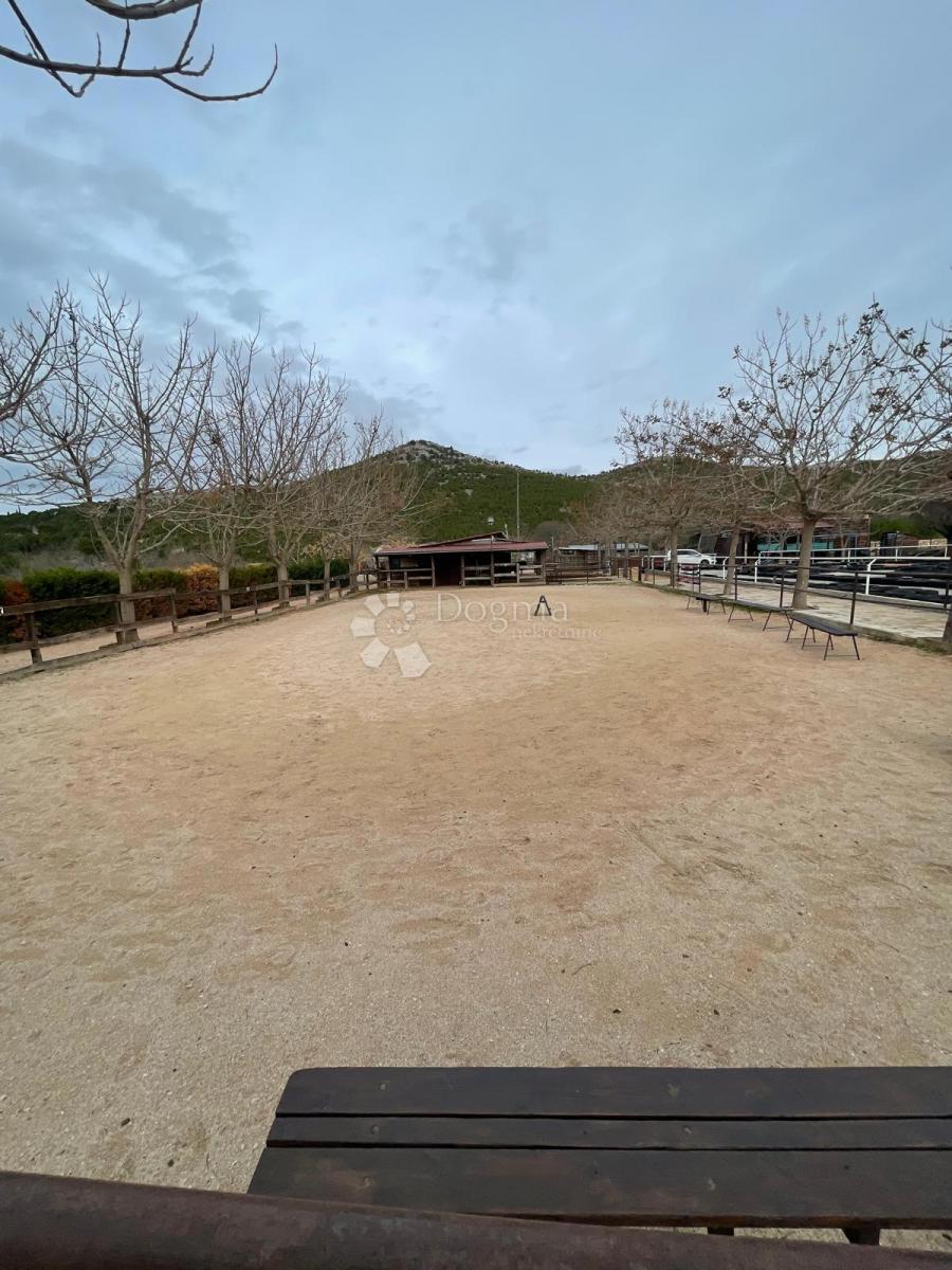 Terreno edificabile Dubrava Kod Šibenika, Šibenik - Okolica, 20.000m2