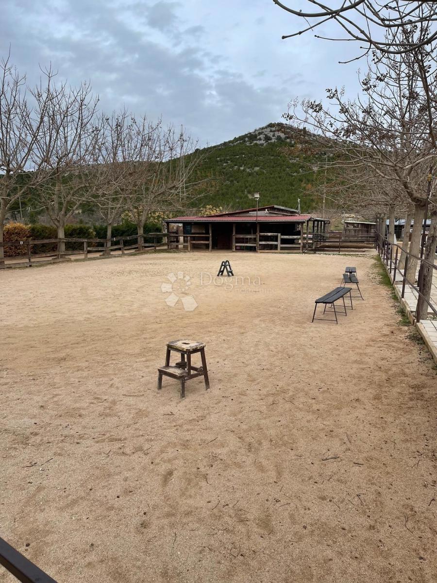 Terreno edificabile Dubrava Kod Šibenika, Šibenik - Okolica, 20.000m2