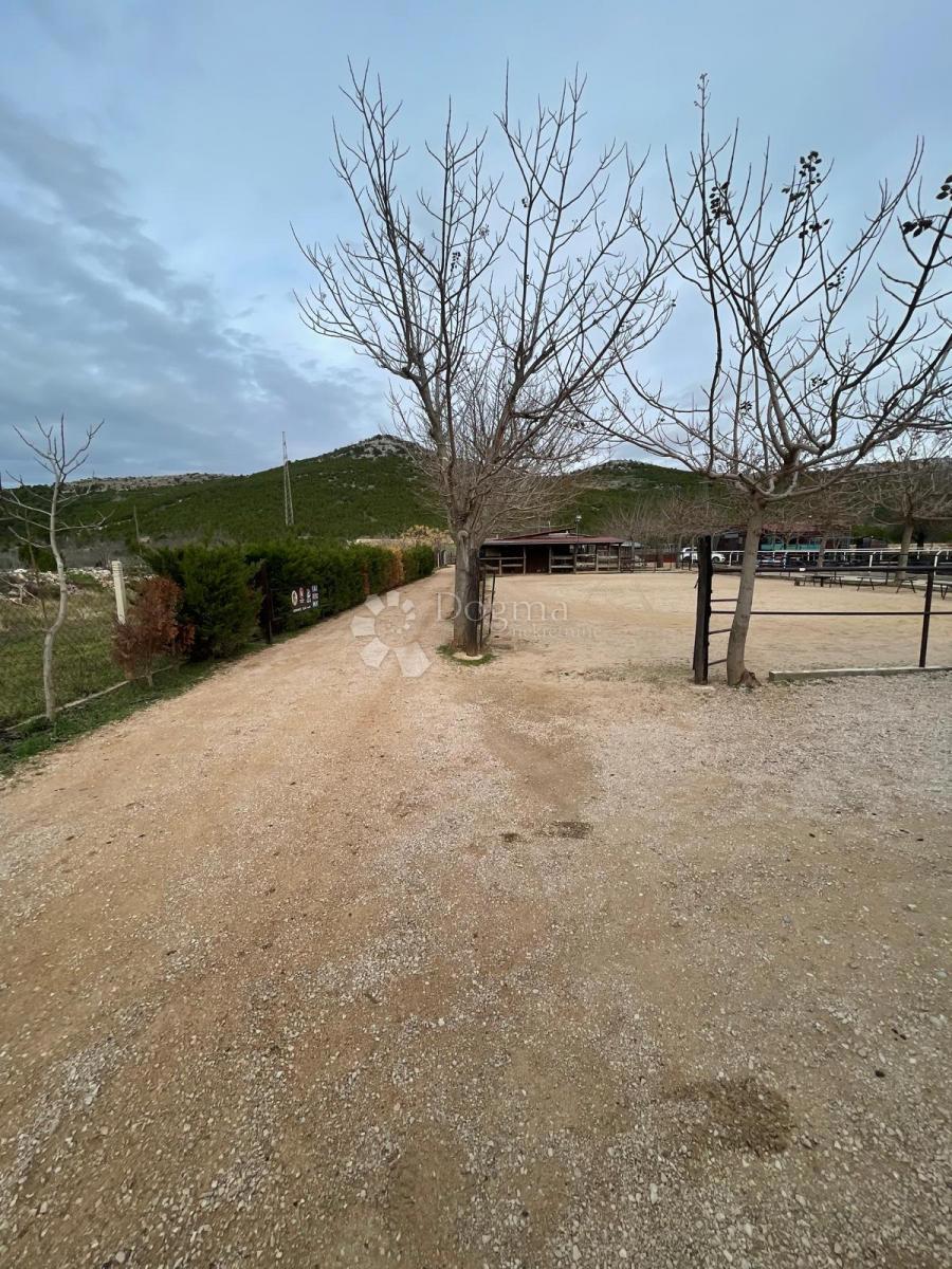 Terreno edificabile Dubrava Kod Šibenika, Šibenik - Okolica, 20.000m2