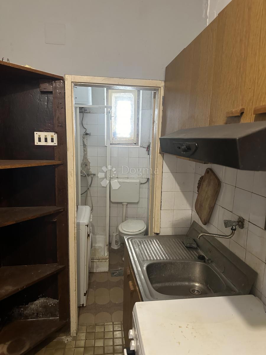 Allogio Crnica, Šibenik, 130m2