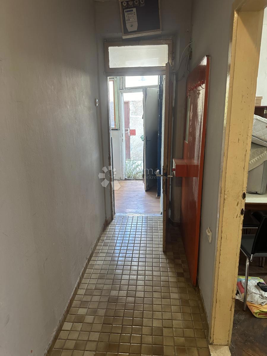 Allogio Crnica, Šibenik, 130m2