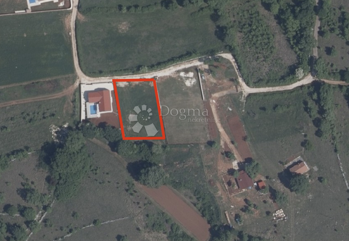 Terreno edificabile Orihi, Barban, 2.065m2