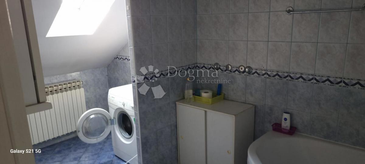 Casa Borovo Naselje, Vukovar, 270m2