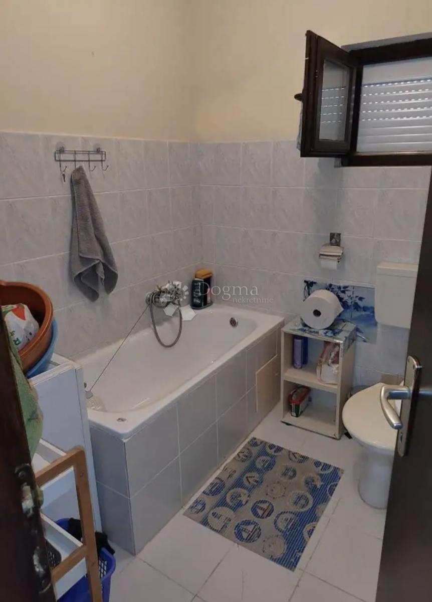 Casa Kruševo, Obrovac, 140m2