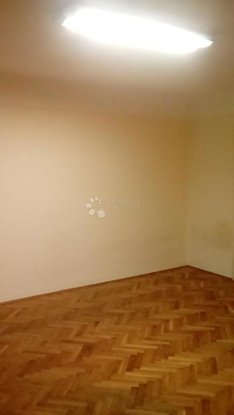 Allogio Centar, Rijeka, 93,70m2