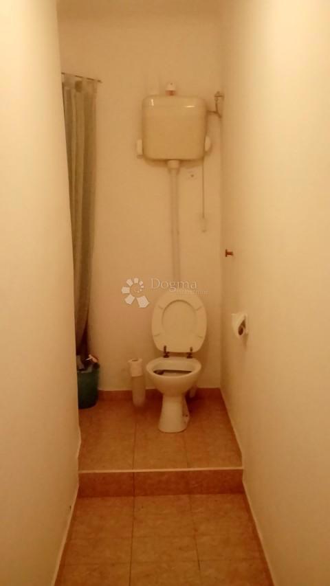 Allogio Centar, Rijeka, 93,70m2