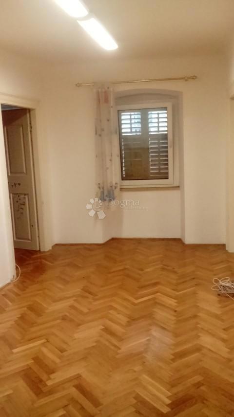 Allogio Centar, Rijeka, 93,70m2