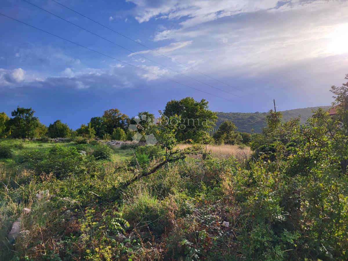 Terreno edificabile Novi Vinodolski, 668m2