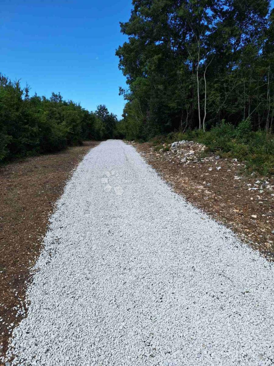 Terreno agricolo Funtana, 2.663m2