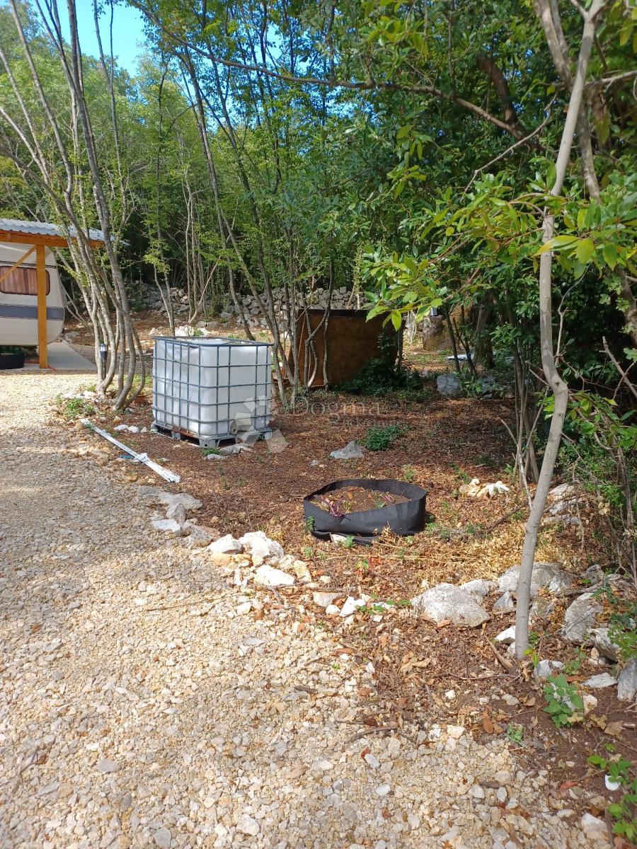 Terreno edificabile Dobrinj, 770m2