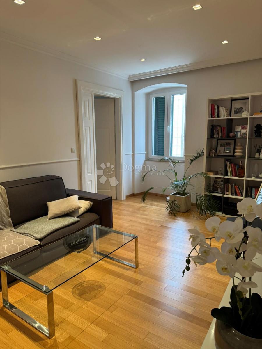 Allogio Centar, Rijeka, 78m2