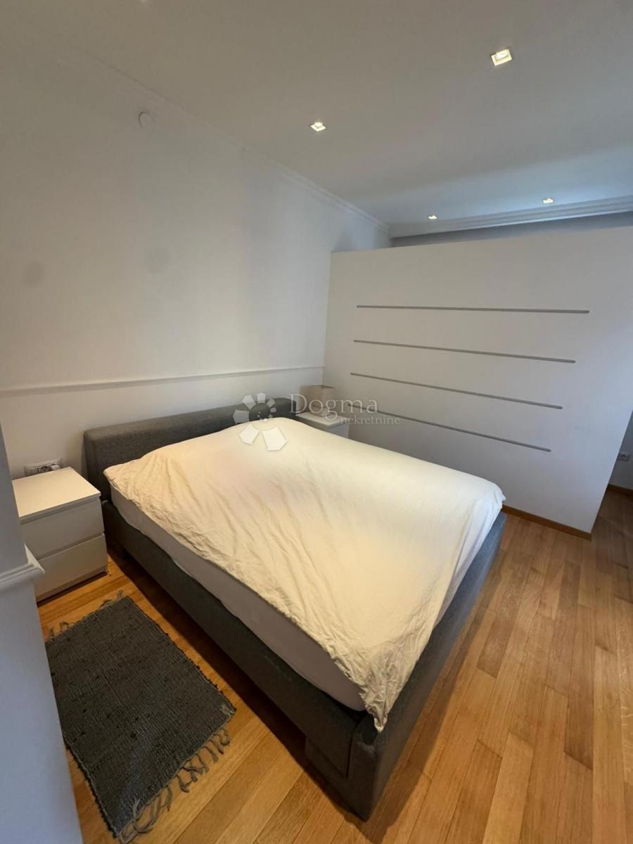 Allogio Centar, Rijeka, 78m2