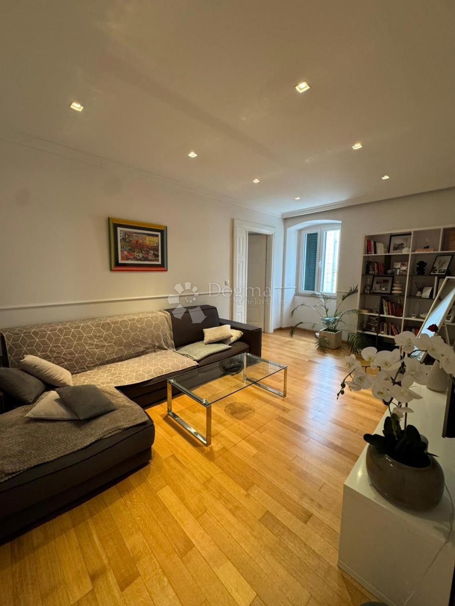 Allogio Centar, Rijeka, 78m2