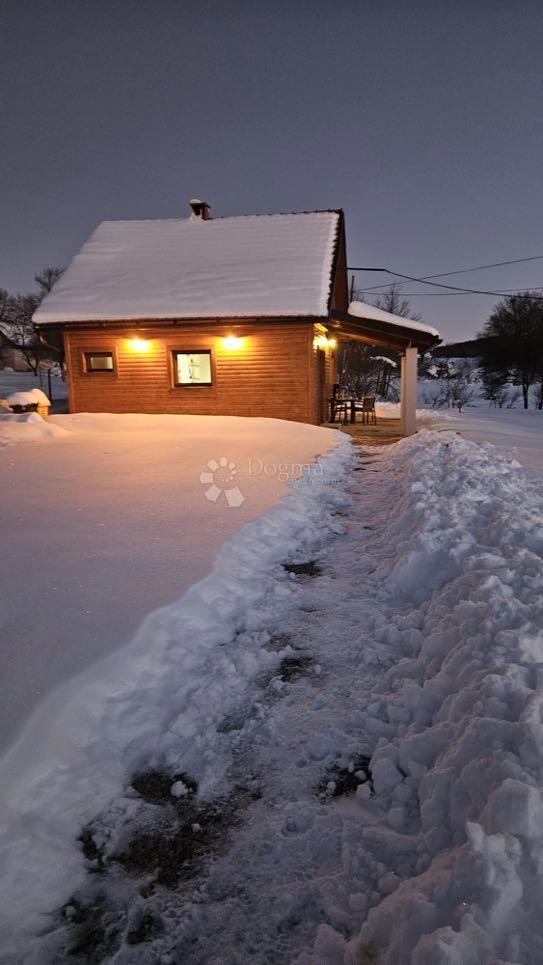 Casa Studenci, Perušić, 90m2