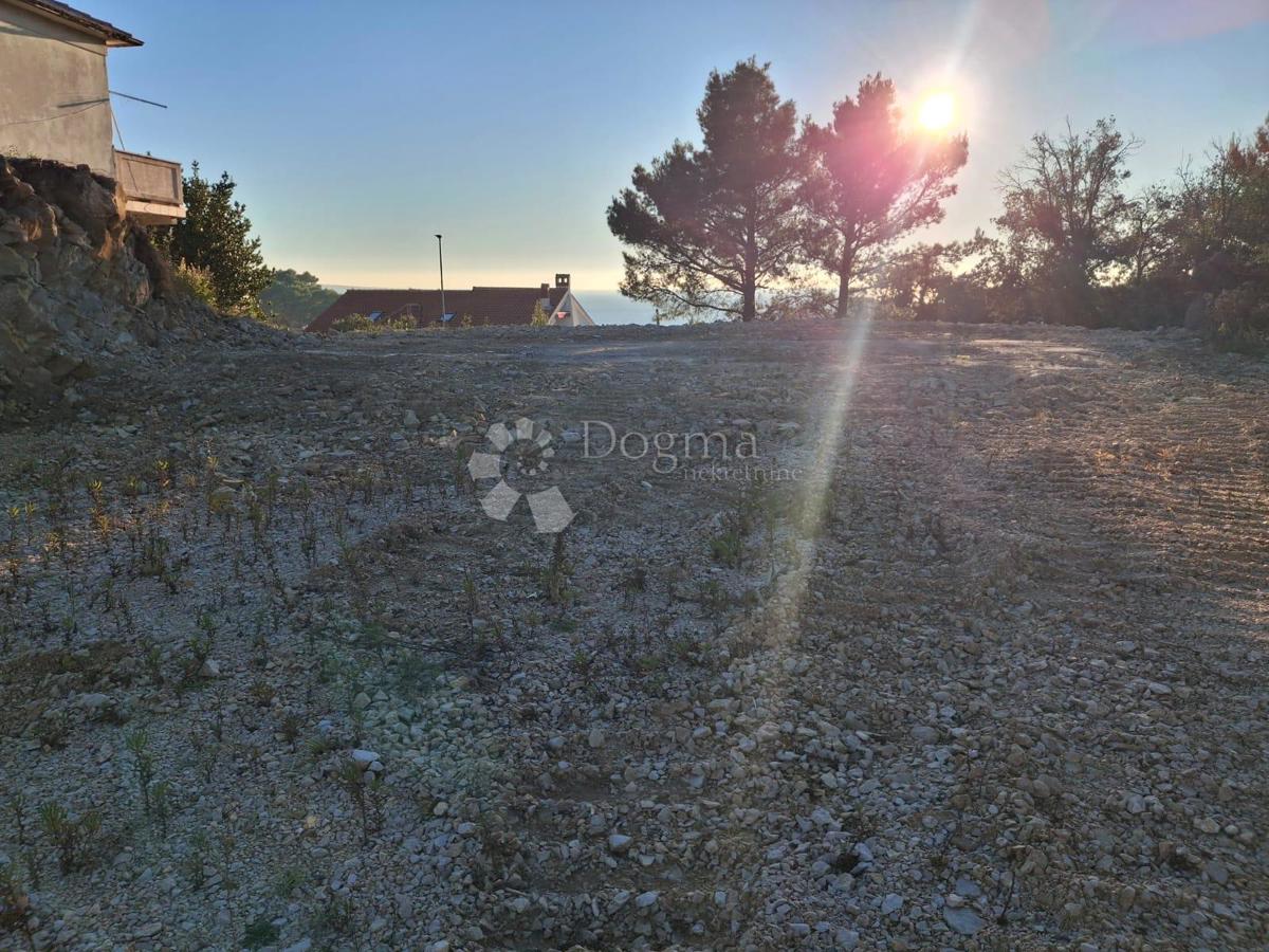 Terreno edificabile Banjol, Rab, 815m2