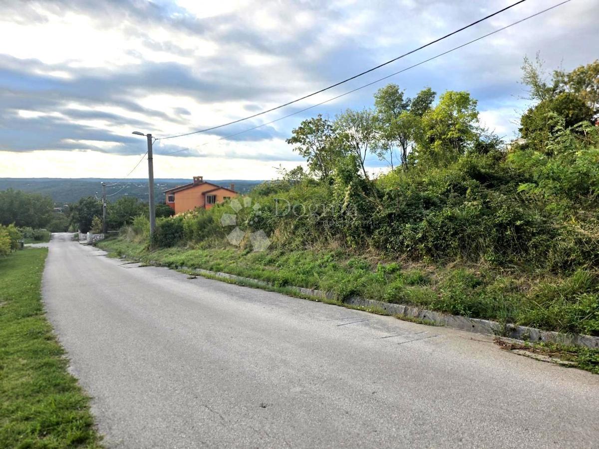 Terreno edificabile Labin, 925m2