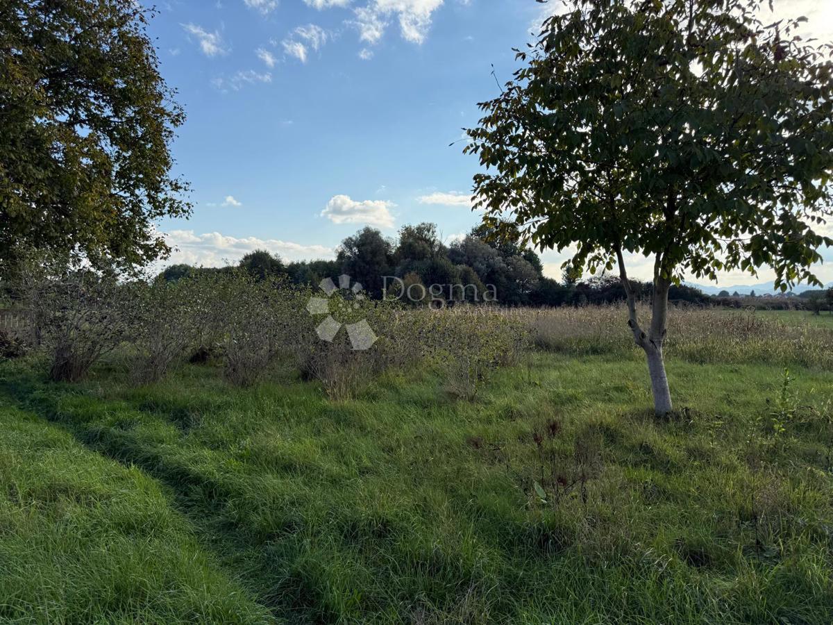 Terreno edificabile Donji Kućan, Varaždin - Okolica, 4.288m2