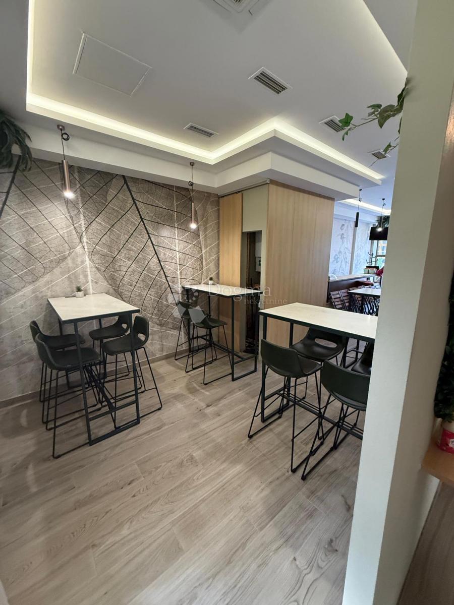 Locale commerciale Kruge, Trnje, 68m2