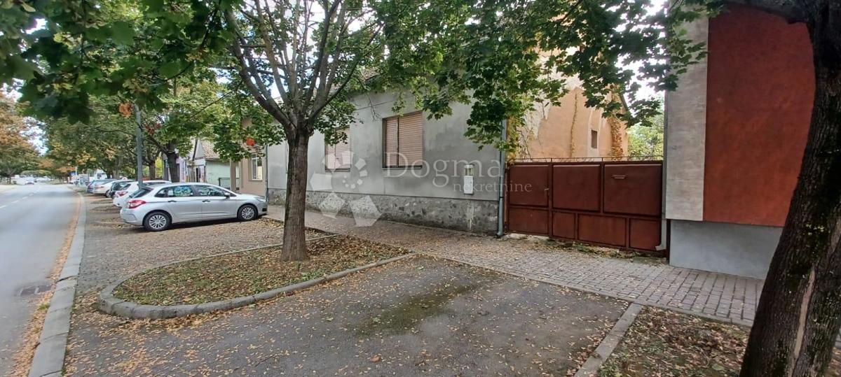 Casa Beli Manastir, 200m2