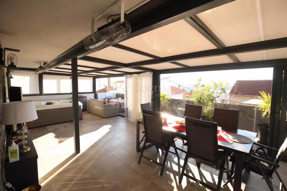 Allogio Crnica, Šibenik, 143m2