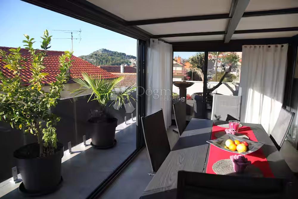 Allogio Crnica, Šibenik, 143m2