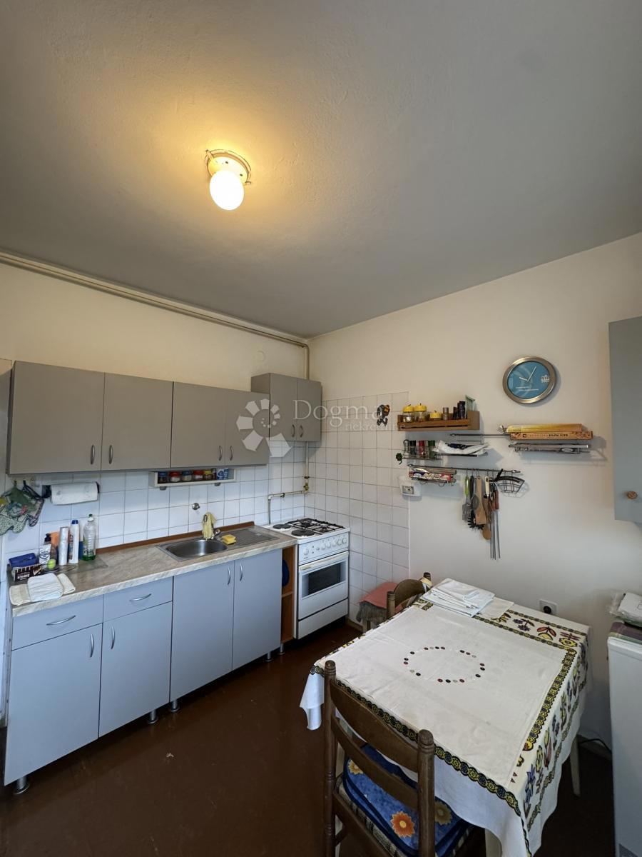 Casa Centar, Bjelovar, 227m2