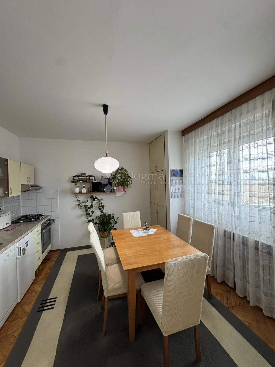 Casa Centar, Bjelovar, 227m2