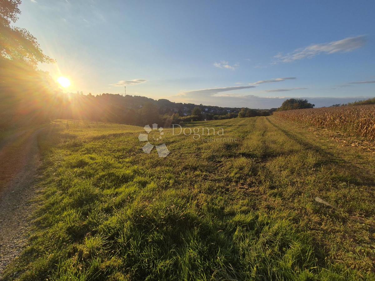 Terreno edificabile Strmec Stubički, Stubičke Toplice, 3.327m2
