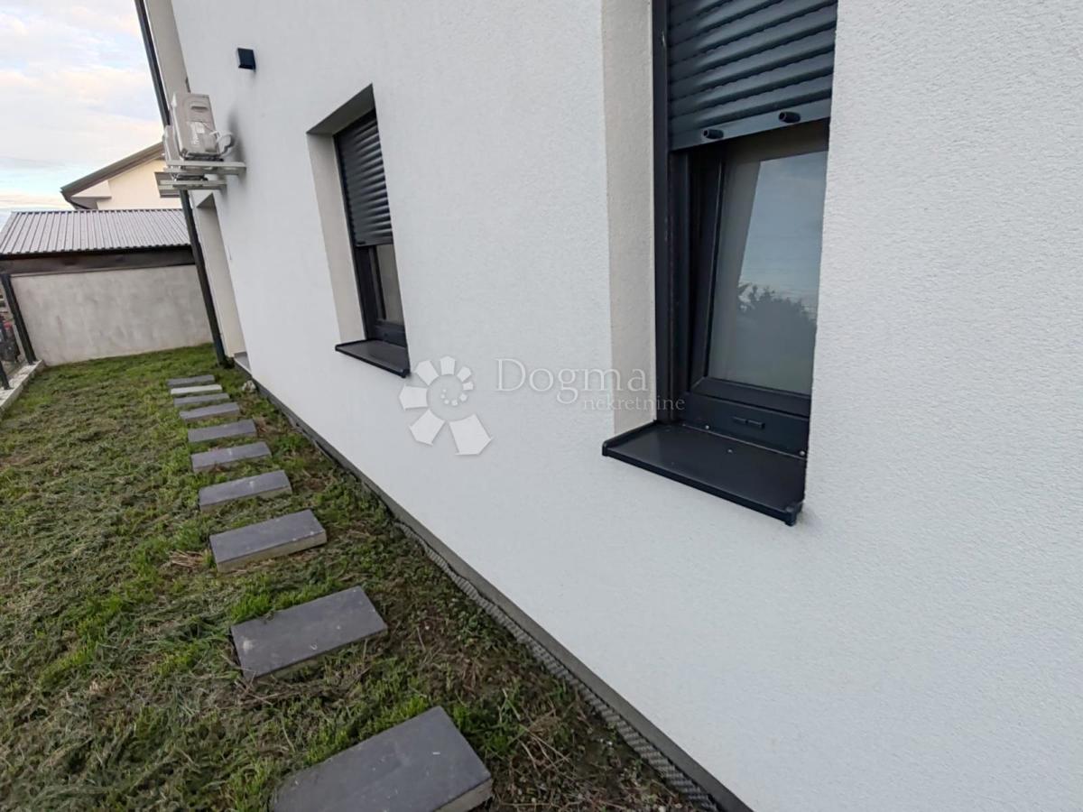 Allogio Hrašćica, Varaždin - Okolica, 96,80m2