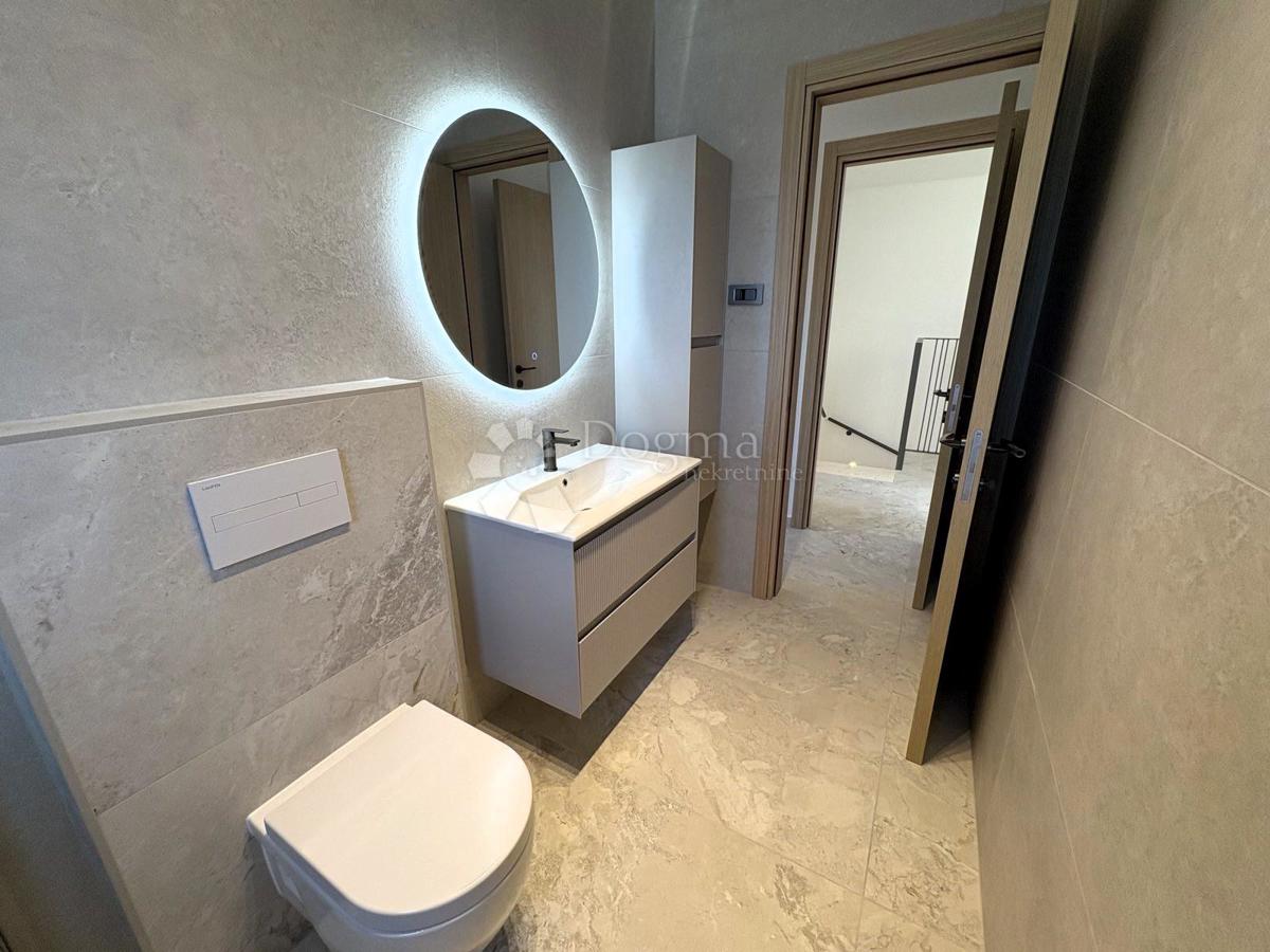 Casa Malinska, Malinska-Dubašnica, 111m2