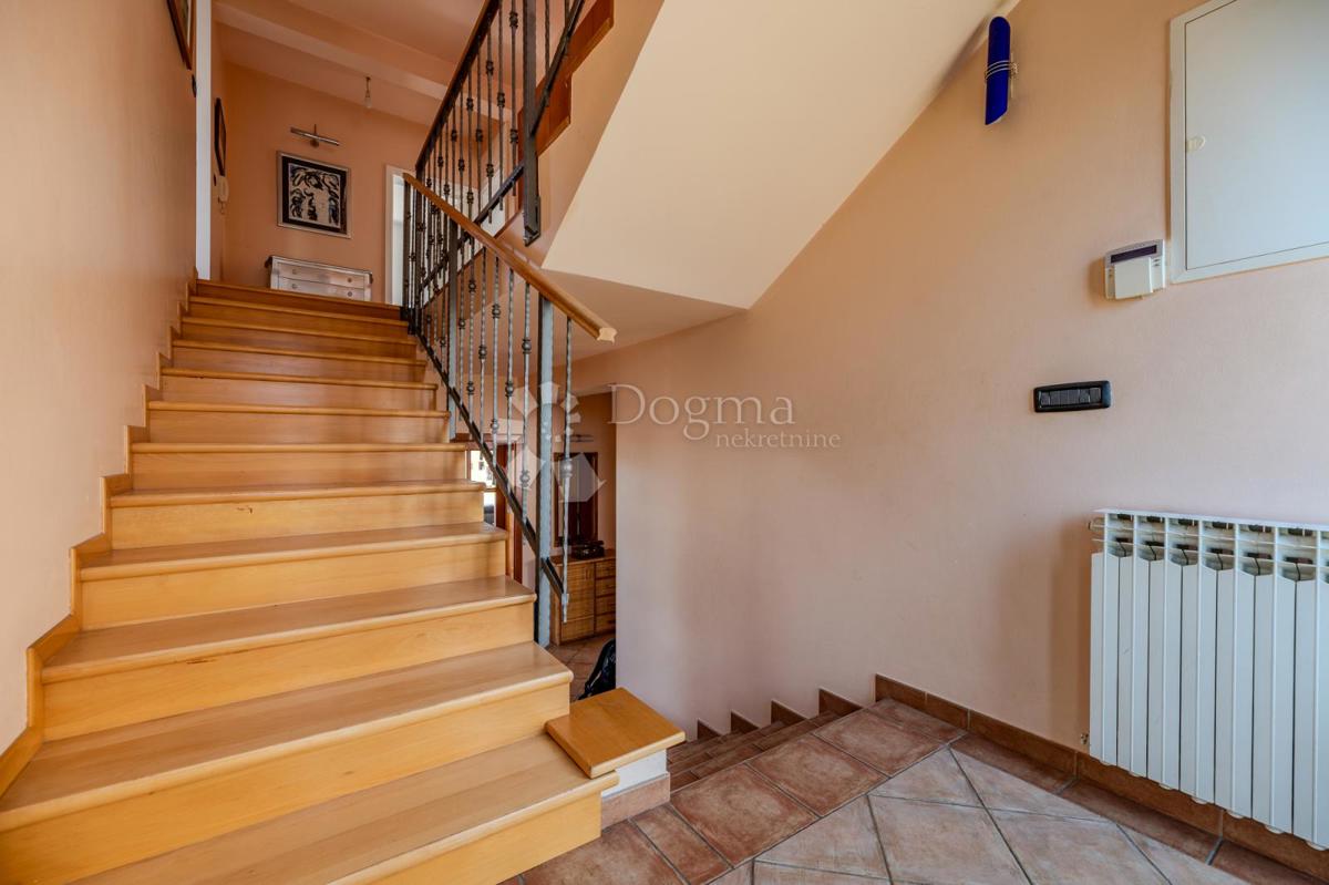 Casa Vrhovec, Črnomerec, 530m2