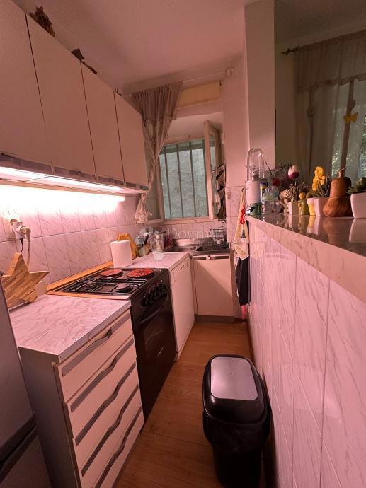 Allogio Varoš, Split, 46m2