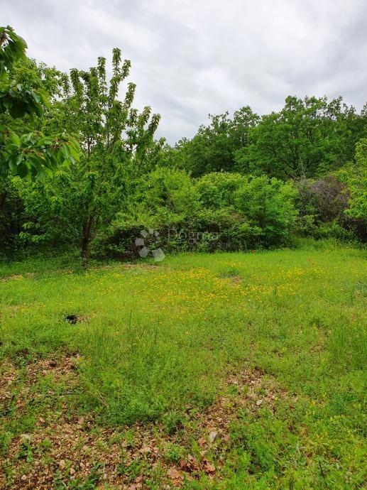 Terreno edificabile Katuni, Šestanovac, 920m2