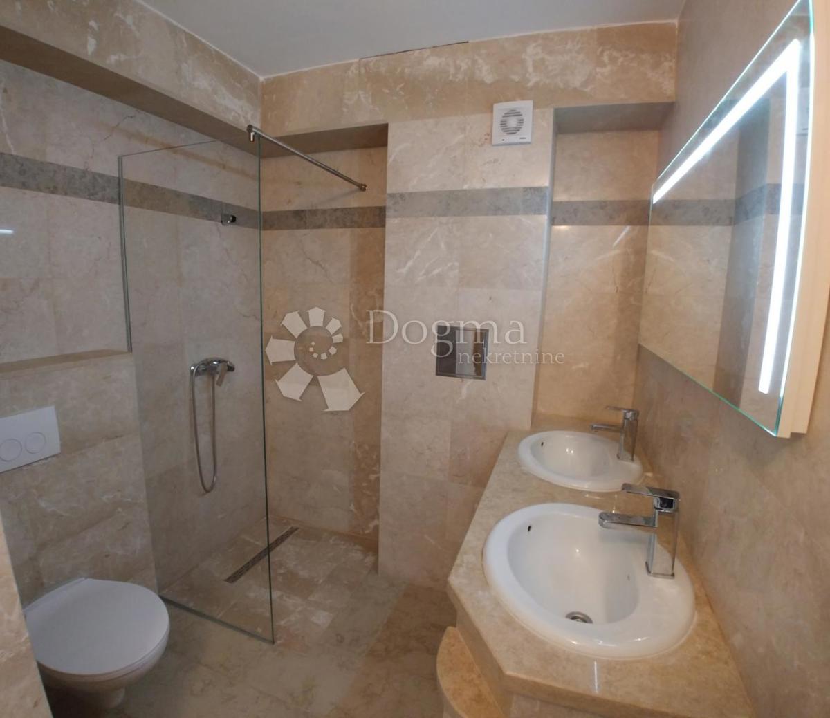 Casa Rabac, Labin, 438m2