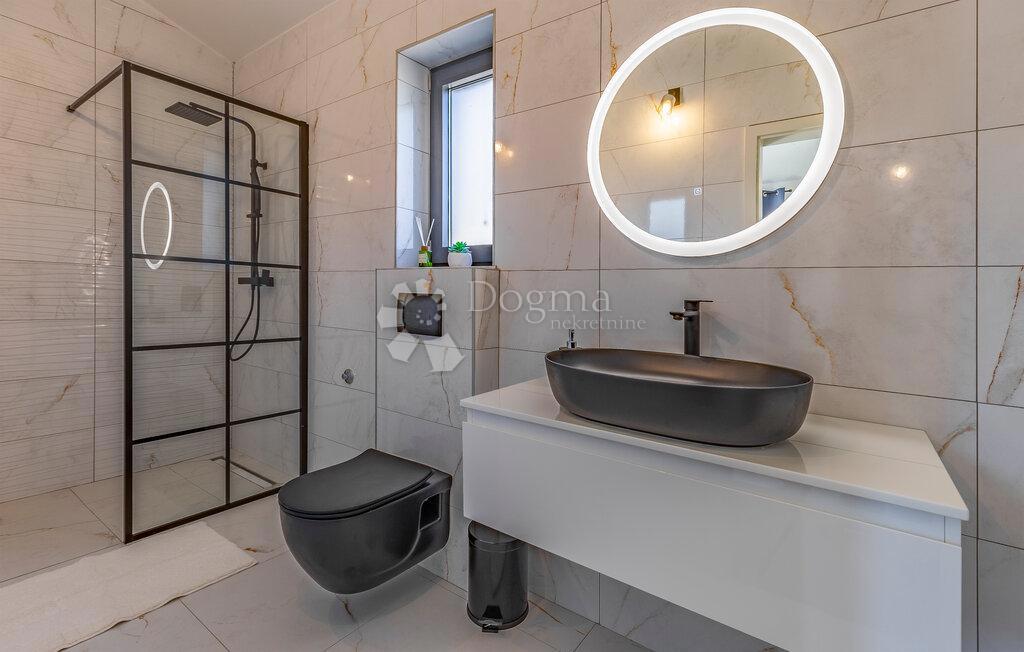 Casa Kavran, Marčana, 100m2