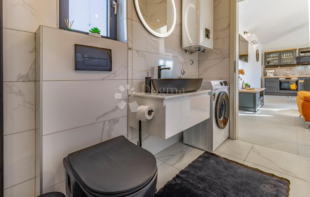 Casa Kavran, Marčana, 100m2