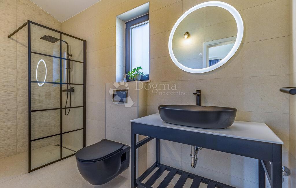 Casa Kavran, Marčana, 100m2