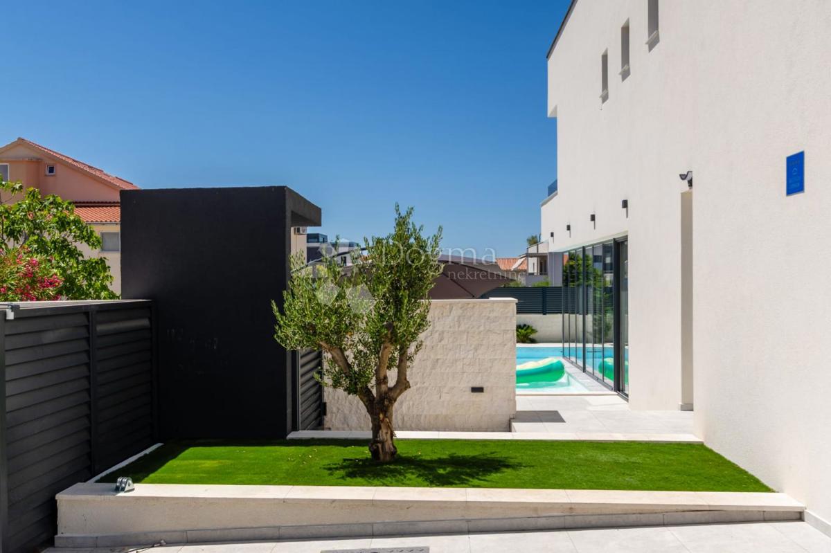 Casa Mulo, Vrsi, 225m2