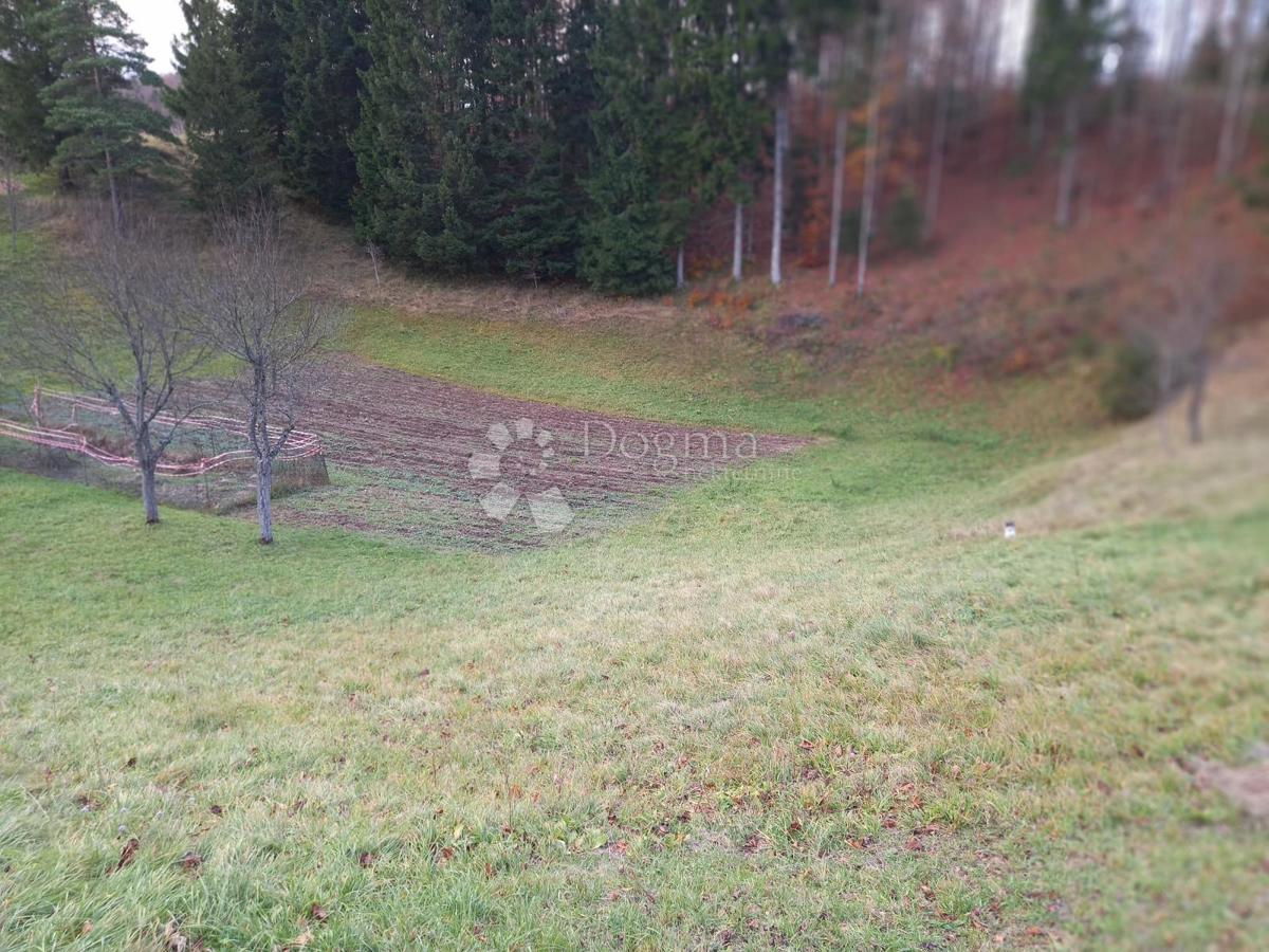Terreno edificabile Stari Laz, Ravna Gora, 1.000m2