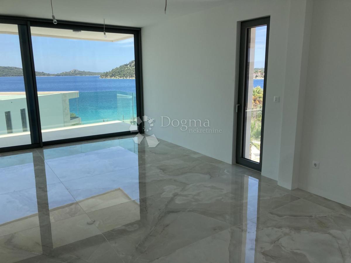 Lux Appartamento Ražanj, Rogoznica