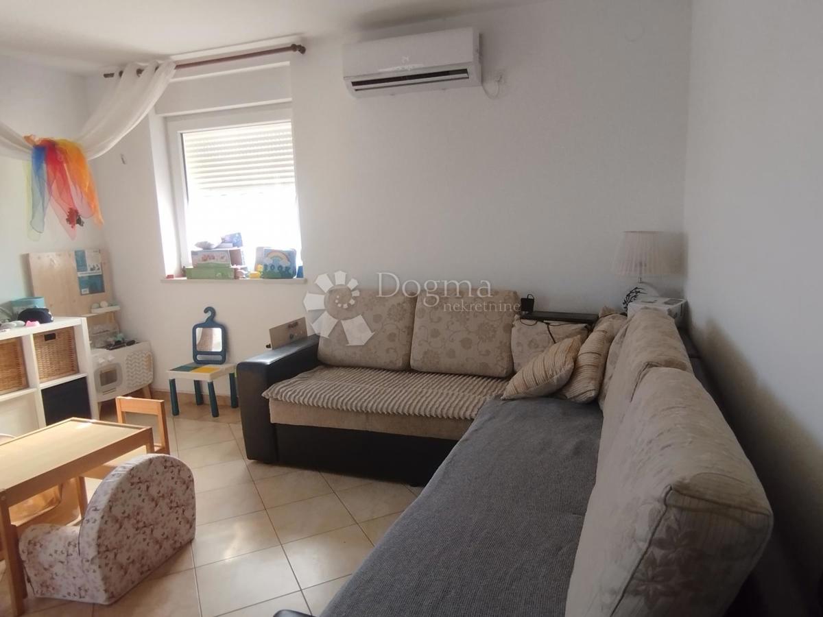 Allogio Ližnjan, 70,71m2