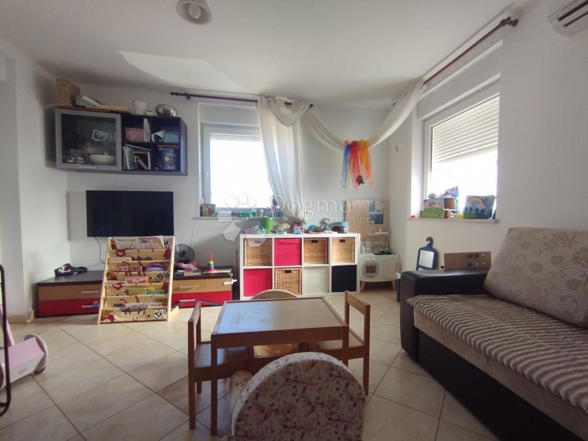 Allogio Ližnjan, 70,71m2