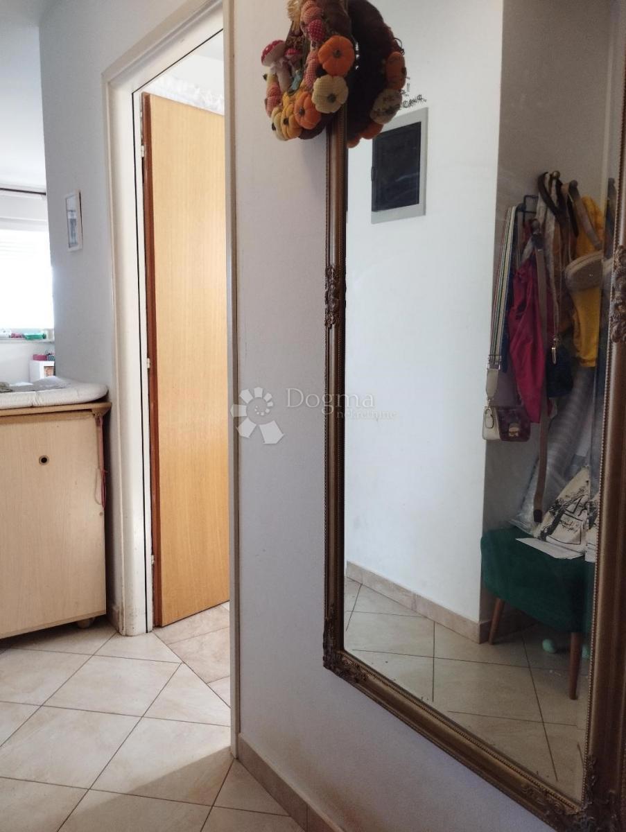 Allogio Ližnjan, 70,71m2