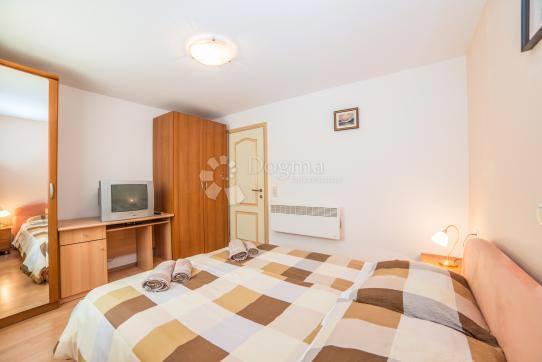 Appartamento duplex 100 m² - possibilità di 2 appartamenti o di uno grande, 800 m dal mare - Rovigno