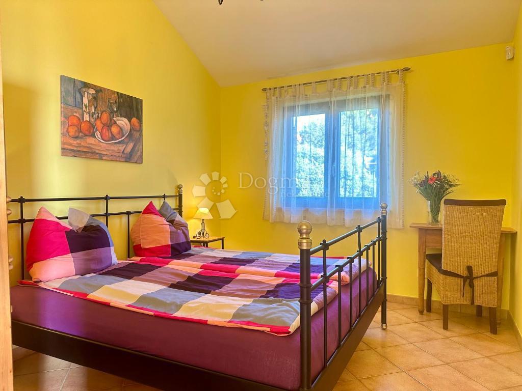 Casa con bellissimo giardino e piscina - 500 m dal mare