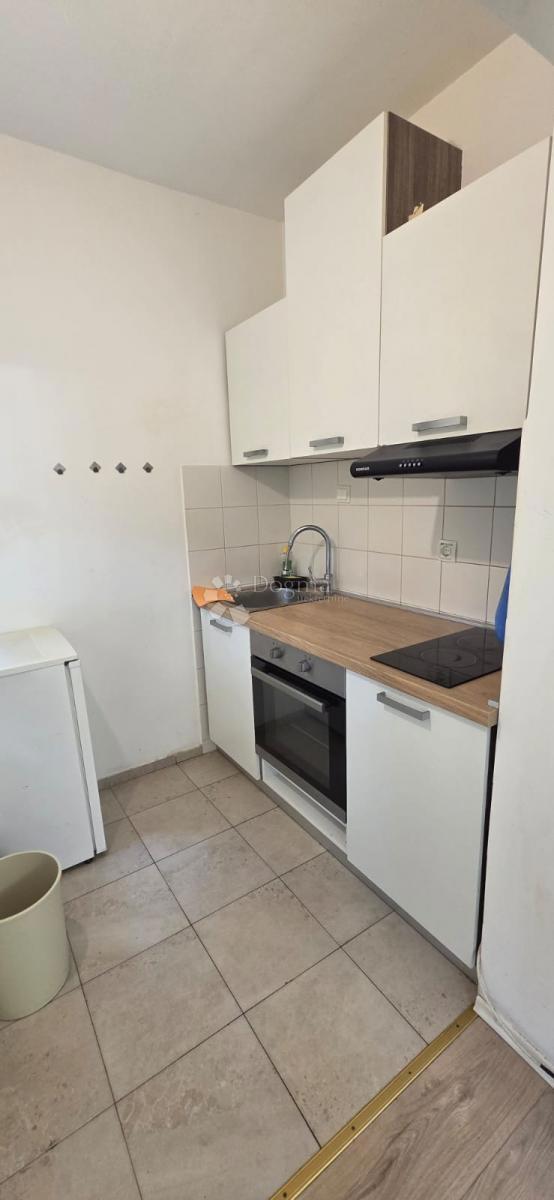 Allogio Jug II, Osijek, 25,20m2