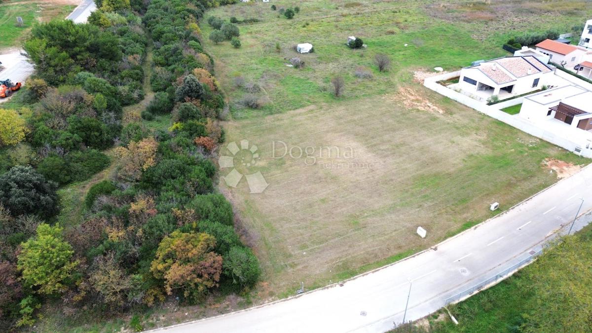 Terreno edificabile Štinjan, Pula, 601m2
